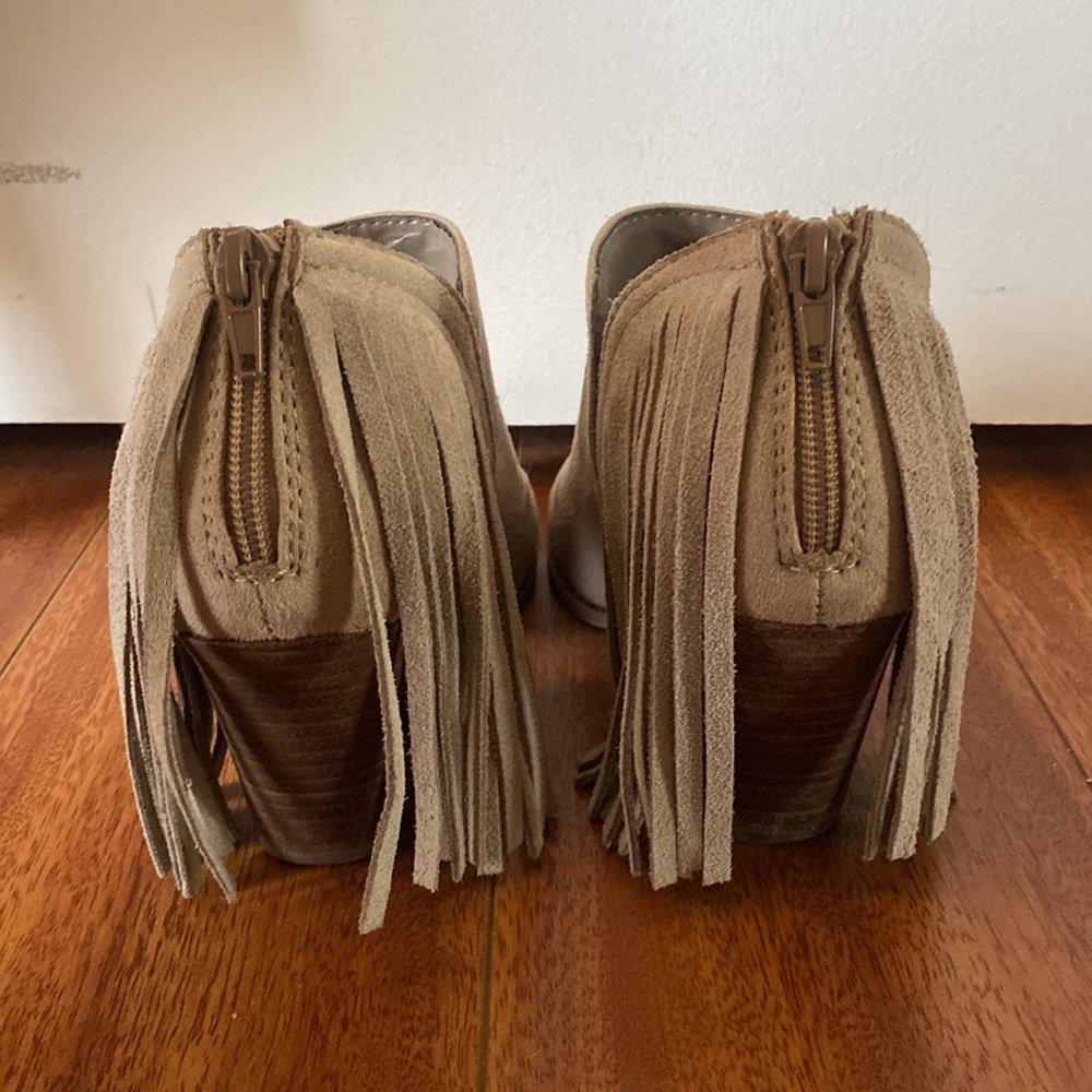 Carlos by Carlos Santana Cleo Fringe Booties - Picture 2 of 9